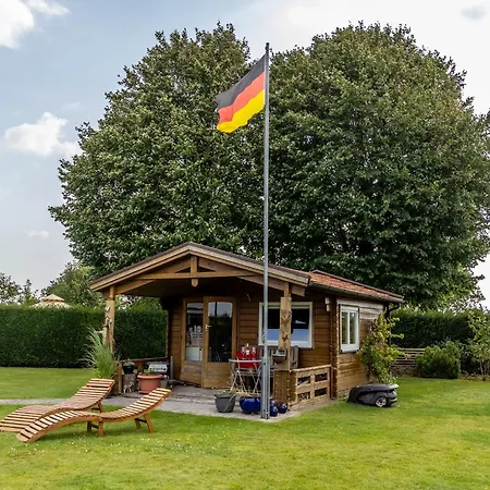 Schwalbennest * Holtgast